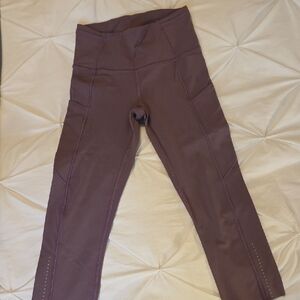 lululemon athletica Mauve Leggings. Cropped 17"